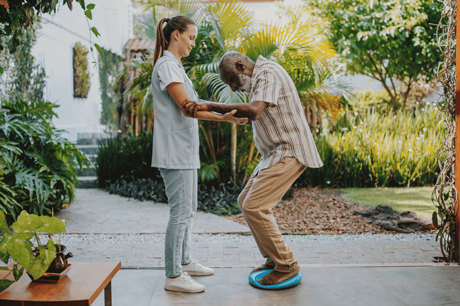 Hoe spierverlies voorkomen bij ziekte