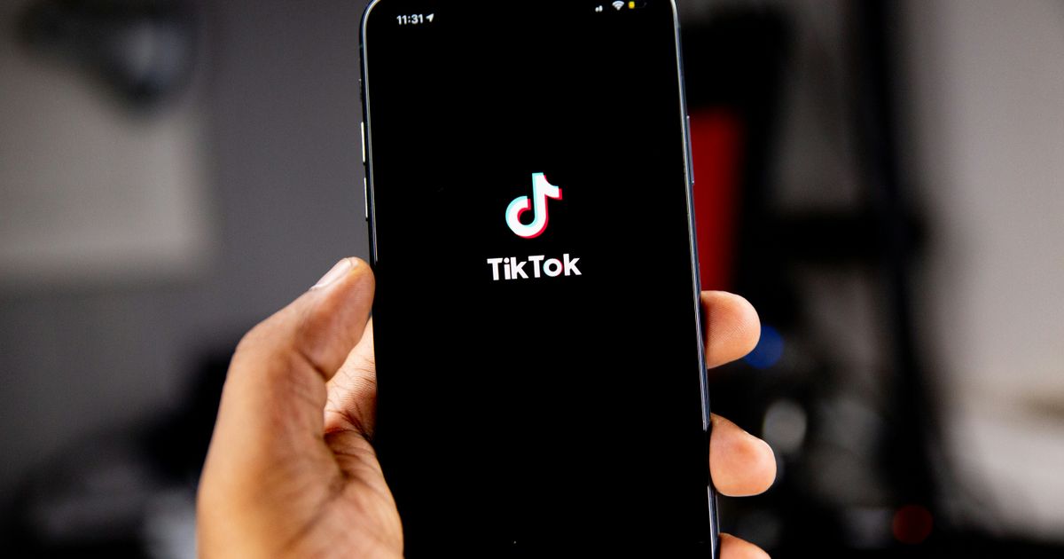 Sludge videos are taking over TikTok, and with them, our brains