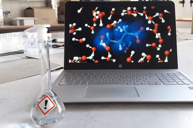 Chemicus zonder reageerbuis