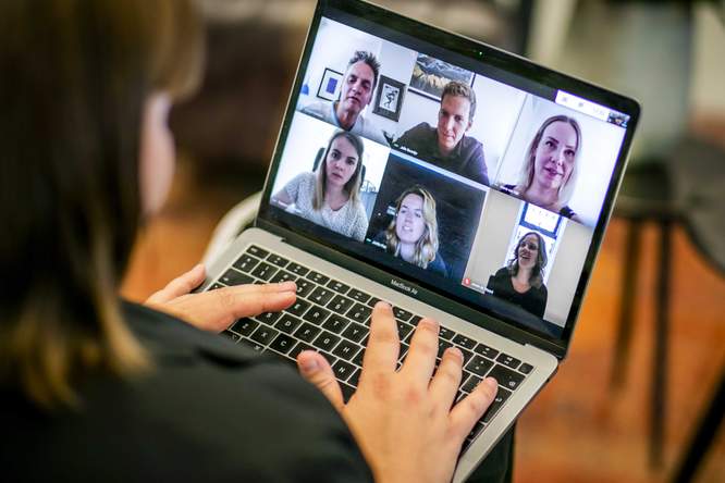 Videobellen: liever makkelijk dan veilig