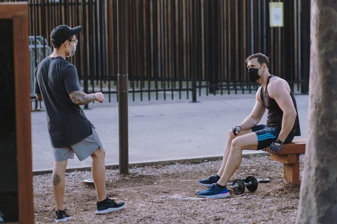 Is het zinvol om een masker te dragen tijdens sporten?